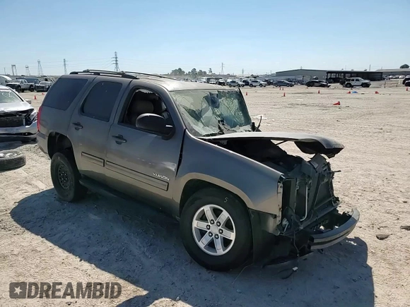 2011 GMC Yukon SLE with VIN 1GKS1AE09BR272540, listed as a Copart auction lot 73323634 with Not Provided miles and Non Repairable. Bid and sale history available at DreamBid. Image 12.