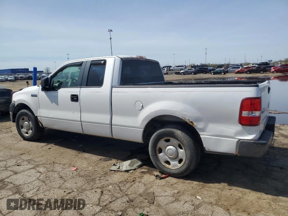 2008 Ford F-150 STX с VIN 1FTRX12W98FC05514, выставлен на аукционе Copart как лот 54832135 с пробегом 267 256 миль миль и Чистый • Clean title. История ставок и продаж доступна на DreamBid. Изображение 2.
