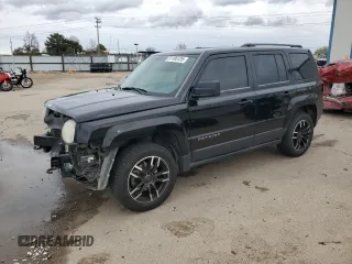 2014 Jeep Patriot Latitude with VIN 1C4NJRFB4ED689363, listed as a Copart auction lot 51185125 with 132,340 mi miles and Salvage Title. Bid and sale history available at carsss.com. Image 1.