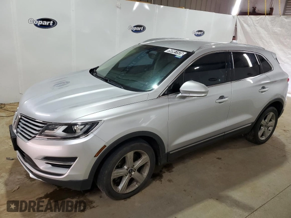 2017 Lincoln MKC Premiere with VIN 5LMCJ1C9XHUL19168, listed as a Copart auction lot 50961935 with 102,513 mi miles and Clean Title. Bid and sale history available at DreamBid. Image 1.