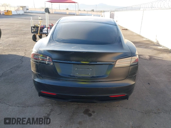2022 Tesla Model S with VIN 5YJSA1E57NF493457, listed as a IAAI auction lot 41456284 with Not Provided miles and . Bid and sale history available at DreamBid. Image 16.