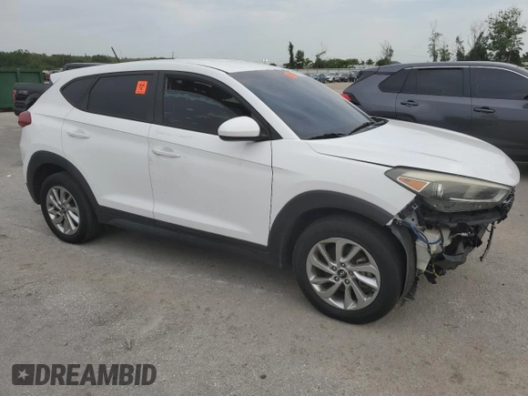 2016 Hyundai Tucson SE z VIN KM8J23A45GU249619, wystawiony jako Copart lot #59376725 z przebiegiem 131 759 mil mil oraz Szkoda całkowita • Salvage title. Historia ofert i sprzedaży dostępna na DreamBid. Obrazek 4.