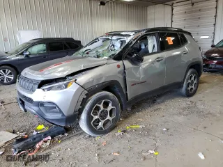 2022 Jeep Compass Trailhawk with VIN 3C4NJDDB4NT156932, listed as a Copart auction lot 54081985 with 0 mi miles and Salvage Title. Bid and sale history available at carsss.com. Image 1.