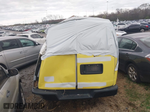2019 GMC Savana Cargo with VIN 1GTW7AFG3K1290845, listed as a IAAI auction lot 41761301 with 175,969 mi miles. Bid and sale history available at carsss.com. Image 16.