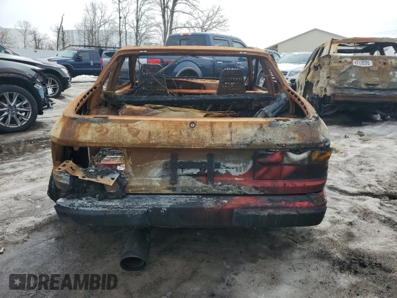 1986 Porsche 944 z VIN WP0AA0958GN152718, wystawiony jako Copart lot #49056775 z przebiegiem Nie podano mil oraz Szkoda całkowita • Salvage title. Historia ofert i sprzedaży dostępna na DreamBid. Obrazek 6.