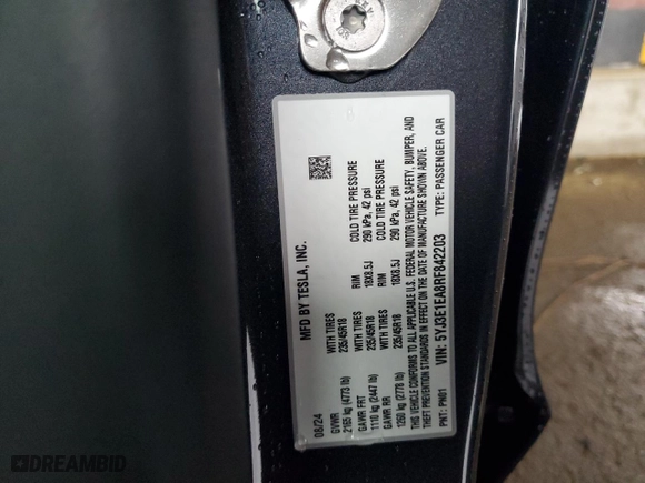 2024 Tesla Model 3 with VIN 5YJ3E1EA8RF842203, listed as a Copart auction lot 43854315 with 2,756 mi miles and Salvage Title. Bid and sale history available at carsss.com. Image 15.