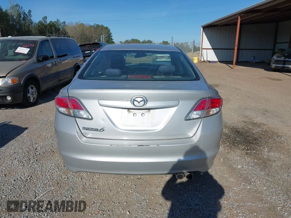 2012 Mazda Mazda6 i Touring with VIN 1YVHZ8DH2C5M13661, listed as a IAAI auction lot 41865223 with 182,167 mi miles. Bid and sale history available at carsss.com. Image 17.