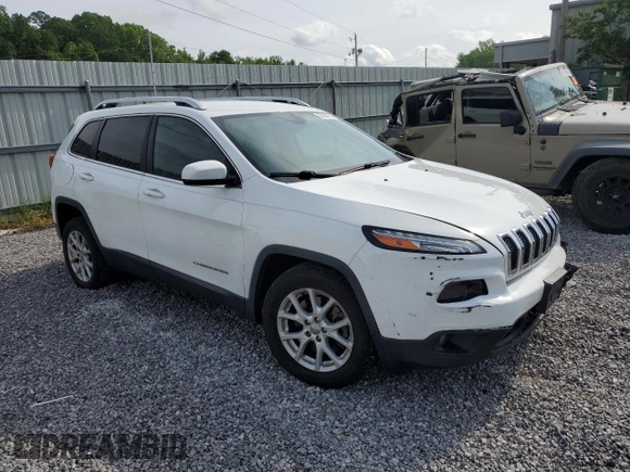 2017 Jeep Cherokee Latitude z VIN 1C4PJLCB6HW628924, wystawiony jako Copart lot #55154895 z przebiegiem 70 645 mil mil oraz Szkoda całkowita • Salvage title. Historia ofert i sprzedaży dostępna na DreamBid. Obrazek 4.