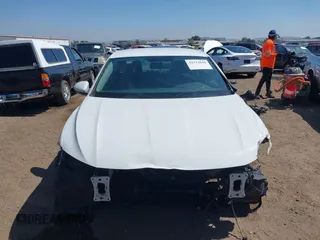 2020 Volkswagen Jetta S z VIN 3VWCB7BU8LM056279, wystawiony jako IAAI lot #42313645 z przebiegiem Nie podano mil oraz . Historia ofert i sprzedaży dostępna na DreamBid. Obrazek 13.