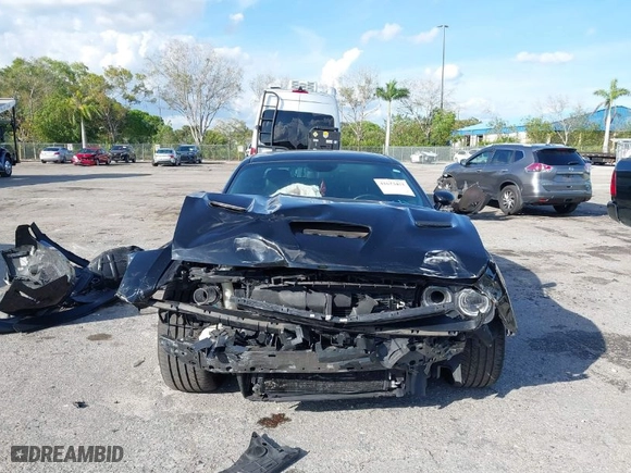 2019 Dodge Challenger R/T Scat Pack with VIN 2C3CDZFJ0KH741192, listed as a IAAI auction lot 41623413 with 41,725 mi miles. Bid and sale history available at carsss.com. Image 6.