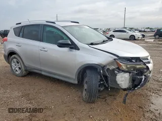 2015 Toyota RAV4 LE z VIN 2T3BFREV1FW403540, wystawiony jako Copart lot #60670675 z przebiegiem 106 965 mil mil oraz Szkoda całkowita • Salvage title. Historia ofert i sprzedaży dostępna na DreamBid. Obrazek 4.