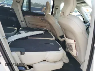 2024 Volvo XC90 Ultimate Bright Theme z VIN YV4H60CF9R1168645, wystawiony jako Copart lot #57056075 z przebiegiem 20 416 mil mil oraz Czysty tytuł • Clean title. Historia ofert i sprzedaży dostępna na DreamBid. Obrazek 11.