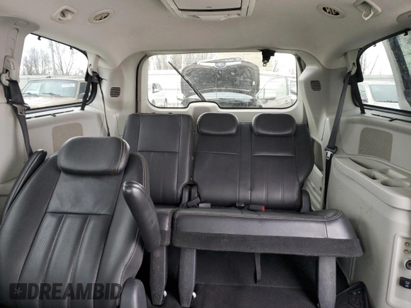 2010 Chrysler Town & Country Touring Plus with VIN 2A4RR8D10AR430966, listed as a Copart auction lot 55720095 with 170,128 mi miles and Clean Title. Bid and sale history available at DreamBid. Image 10.