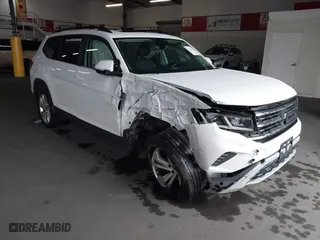 2021 Volkswagen Atlas 3.6L V6 SE w/Technology with VIN 1V2KR2CA8MC501445, listed as a IAAI auction lot 41798934 with 74,764 mi miles. Bid and sale history available at carsss.com. Image 1.