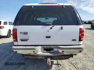 2001 Ford Expedition Eddie Bauer with VIN 1FMFU18L31LA05157, listed as a Copart auction lot 58093335 with 233,649 mi miles and Clean title. Bid and sale history available at DreamBid. Image 6.