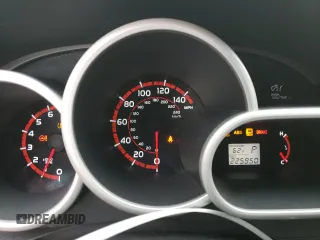 2009 Pontiac Vibe with VIN 5Y2SM67059Z431593, listed as a Copart auction lot 47130765 with 225,950 mi miles and Salvage Title. Bid and sale history available at carsss.com. Image 9.