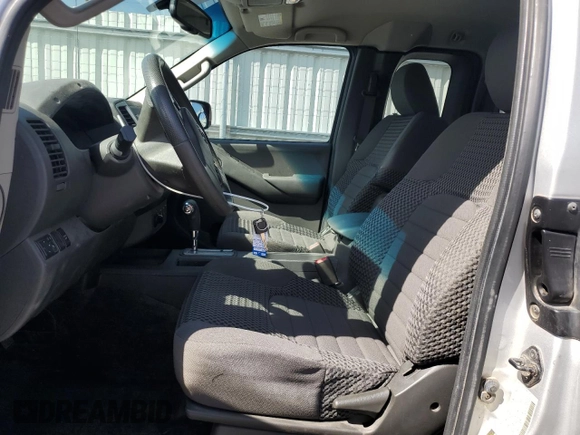 2012 Nissan Frontier SV z VIN 1N6AD0CW0CC458551, wystawiony jako Copart lot #73687094 z przebiegiem 129 461 mil mil oraz Szkoda całkowita • Salvage title. Historia ofert i sprzedaży dostępna na DreamBid. Obrazek 7.