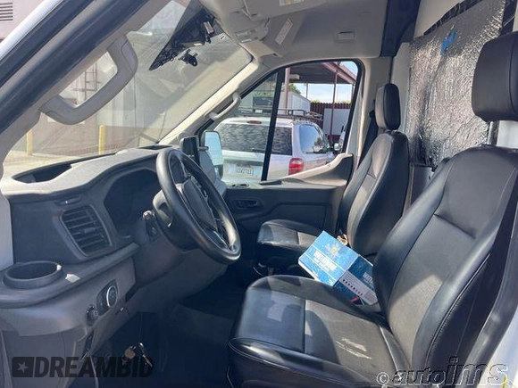 2021 Ford Transit Cargo with VIN 1FTBR1C83MKA20226, listed as a IAAI auction lot 42835281 with 53,381 mi miles and . Bid and sale history available at DreamBid. Image 15.