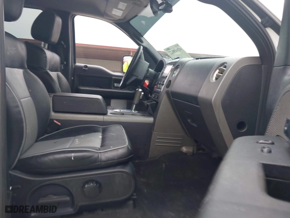 2007 Ford F-150 XLT with VIN 1FTPW12567KD58035, listed as a IAAI auction lot 42115922 with 191,059 mi miles. Bid and sale history available at carsss.com. Image 5.