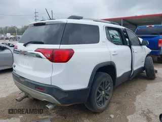 2019 GMC Acadia SLT with VIN 1GKKNMLS6KZ256712, listed as a IAAI auction lot 41791693 with 1 mi miles. Bid and sale history available at carsss.com. Image 4.