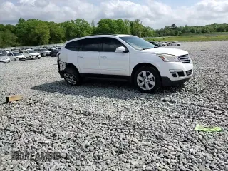 2016 Chevrolet Traverse LT with VIN 1GNKRGKD0GJ118570, listed as a Copart auction lot 50697755 with 121,181 mi miles and Salvage title. Bid and sale history available at DreamBid. Image 12.