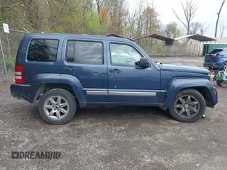 2008 Jeep Liberty Limited with VIN 1J8GN58K88W176332, listed as a IAAI auction lot 42018657 with 195,429 mi miles and . Bid and sale history available at carsss.com. Image 13.
