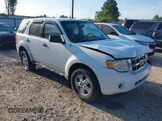 2009 Ford Escape XLS с VIN 1FMCU027X9KC79854, выставлен на аукционе IAAI как лот 42131142 с пробегом Не указан миль и . История ставок и продаж доступна на DreamBid. Изображение 1.