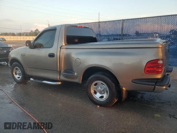 2004 Ford F-150 XL with VIN 2FTRF07224CA54623, listed as a Copart auction lot 73820434 with Not provided miles and Non repairable. Bid and sale history available at DreamBid. Image 2.