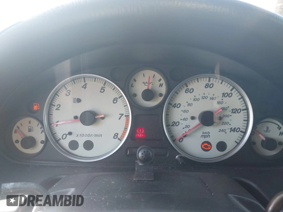 2003 Mazda MX-5 Miata Cloth z VIN JM1NB353730312566, wystawiony jako IAAI lot #41782864 z przebiegiem Nie podano mil oraz . Historia ofert i sprzedaży dostępna na DreamBid. Obrazek 7.