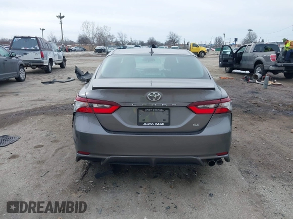 2021 Toyota Camry SE Nightshade with VIN 4T1G11AK0MU524308, listed as a IAAI auction lot 41654202 with 117,897 mi miles. Bid and sale history available at carsss.com. Image 17.