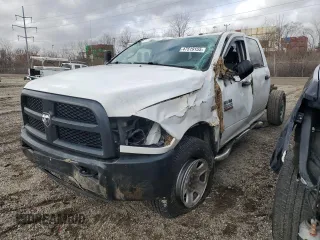 2015 Ram 3500 Tradesman with VIN 3C63R3GJ9FG605245, listed as a Copart auction lot 47519155 with 268,290 mi miles and Salvage Title. Bid and sale history available at carsss.com. Image 1.