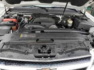 2007 Chevrolet Tahoe LT with VIN 1GNFK13037R195515, listed as a Copart auction lot 58743315 with 131,923 mi miles and Salvage title. Bid and sale history available at DreamBid. Image 12.