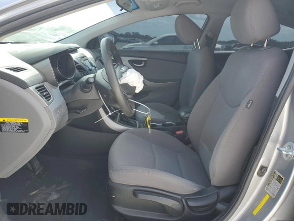 2016 Hyundai Elantra SE z VIN 5NPDH4AE1GH658421, wystawiony jako Copart lot #50765875 z przebiegiem 170 037 mil mil oraz Szkoda całkowita • Salvage title. Historia ofert i sprzedaży dostępna na DreamBid. Obrazek 7.