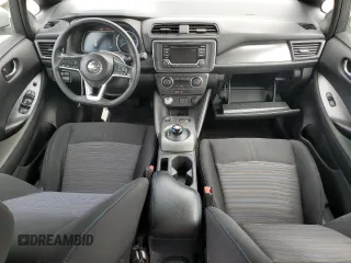 2019 Nissan LEAF SV z VIN 1N4AZ1CP3KC307985, wystawiony jako Copart lot #55801095 z przebiegiem 107 259 mil mil oraz Szkody całkowita. Historia ofert i sprzedaży dostępna na DreamBid. Obrazek 8.