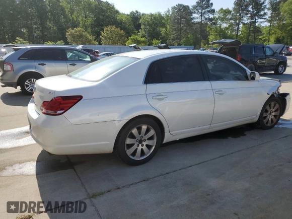 2007 Toyota Avalon XL z VIN 4T1BK36B87U251036, wystawiony jako Copart lot #52417095 z przebiegiem 218 502 mil mil oraz Szkoda całkowita • Salvage title. Historia ofert i sprzedaży dostępna na DreamBid. Obrazek 3.
