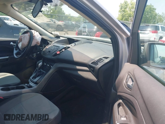 2014 Ford Escape SE with VIN 1FMCU9GX3EUC42964, listed as a IAAI auction lot 42484080 with 124,696 mi miles and . Bid and sale history available at DreamBid. Image 5.