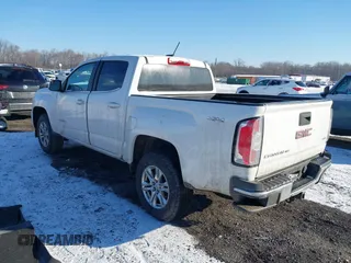 2019 GMC Canyon 4WD SLE with VIN 1GTG6CEN1K1301425, listed as a IAAI auction lot 41358278 with 105,106 mi miles. Bid and sale history available at carsss.com. Image 3.