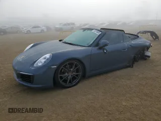2017 Porsche 911 Carrera with VIN WP0CA2A98HS141577, listed as a Copart auction lot 43010655 with 36,759 mi miles and Salvage Title. Bid and sale history available at DreamBid. Image 1.