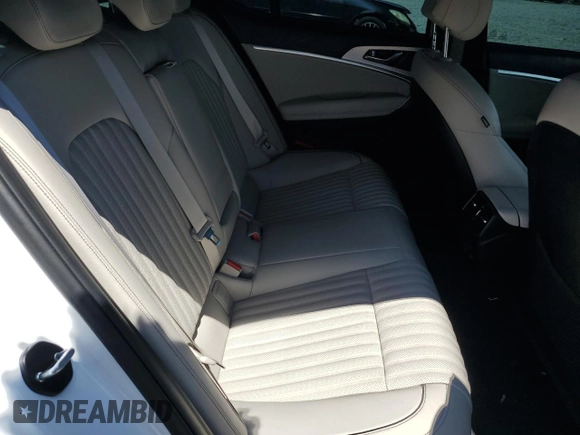 2023 Genesis G70 2.0T z VIN KMTG34TA2PU121330, wystawiony jako Copart lot #55718144 z przebiegiem 19 599 mil mil oraz Szkoda całkowita • Salvage title. Historia ofert i sprzedaży dostępna na DreamBid. Obrazek 11.