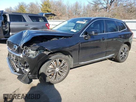 2022 Volvo XC60 Inscription with VIN YV4L12RLXN1083521, listed as a Copart auction lot 42866935 with 34,749 mi miles and Salvage title. Bid and sale history available at DreamBid. Image 1.