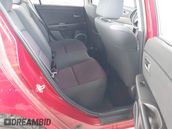 2005 Mazda 3 s z VIN JM1BK323551270547, wystawiony jako IAAI lot #42438767 z przebiegiem 108 009 mil mil oraz . Historia ofert i sprzedaży dostępna na DreamBid. Obrazek 8.