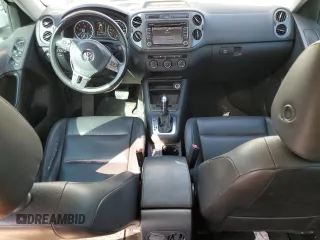 2013 Volkswagen Tiguan with VIN WVGHV7AX5DW527541, listed as a Copart auction lot 52641605 with 317,783 mi miles and Clean Title. Bid and sale history available at DreamBid. Image 8.