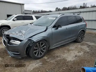 2019 Volvo XC90 Momentum with VIN YV4A22PK7K1416817, listed as a Copart auction lot 46162055 with 196,781 mi miles and Salvage Title. Bid and sale history available at carsss.com. Image 1.