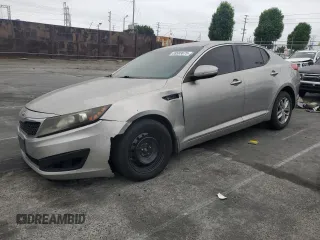 2013 Kia Optima EX с VIN 5XXGN4A77DG119235, выставлен на аукционе Copart как лот 59583675 с пробегом Не указан миль и Списание • Salvage title. История ставок и продаж доступна на DreamBid. Изображение 1.