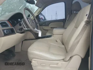 2014 GMC Yukon XL SLT with VIN 1GKS1KE06ER241482, listed as a Copart auction lot 41356595 with 194,329 mi miles and Clean Title. Bid and sale history available at carsss.com. Image 7.