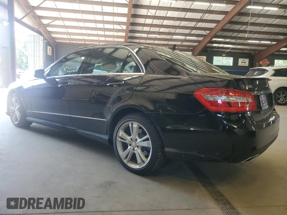2013 Mercedes-Benz E 350 Luxury with VIN WDDHF8JB1DA726844, listed as a Copart auction lot 62275225 with 86,367 mi miles and Salvage title. Bid and sale history available at DreamBid. Image 2.