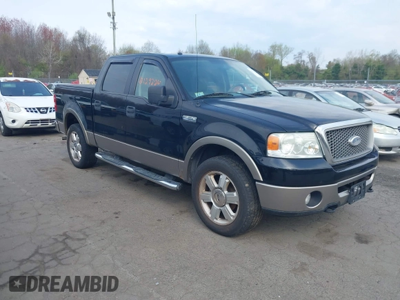 2006 Ford F-150 XLT with VIN 1FTPW14536FA61650, listed as a IAAI auction lot 42129226 with 1 mi miles. Bid and sale history available at carsss.com. Image 1.