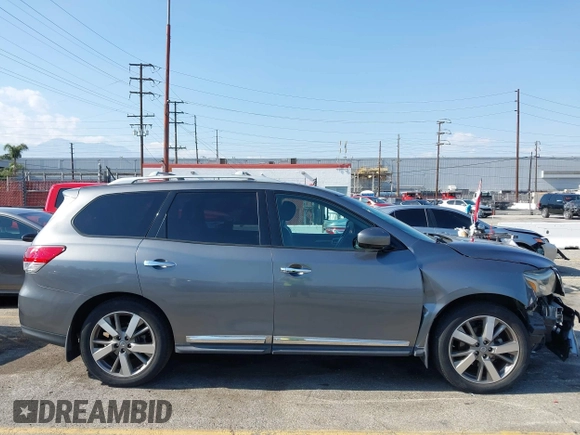 2015 Nissan Pathfinder Platinum with VIN 5N1AR2MN8FC693981, listed as a IAAI auction lot 42145556 with 161,142 mi miles and . Bid and sale history available at DreamBid. Image 14.
