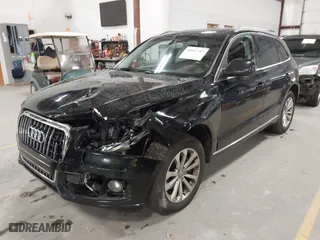 2013 Audi Q5 Premium with VIN WA1CFAFP1DA008107, listed as a IAAI auction lot 40847282 with 168,183 mi miles. Bid and sale history available at carsss.com. Image 16.