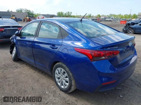 2022 Hyundai Accent SE z VIN 3KPC24A61NE185658, wystawiony jako IAAI lot #42278607 z przebiegiem 5 596 mil mil oraz . Historia ofert i sprzedaży dostępna na DreamBid. Obrazek 3.